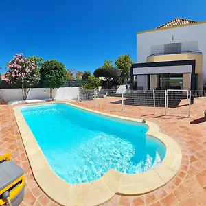 villa-do-limao.hotelaalgarve.com/